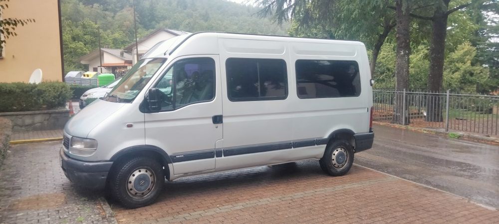Opel movano an 2002