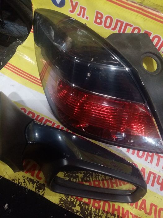 Зеркала боковые  на Опель Астра Н