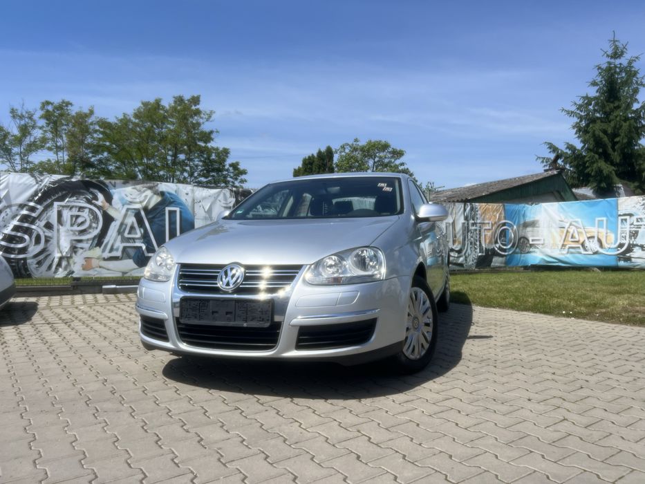VOLKSWAGEN Jetta 2005