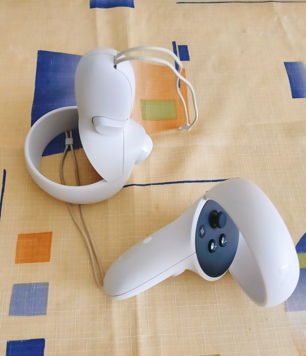 Очки виртуальной реальности Oculus Quest 2