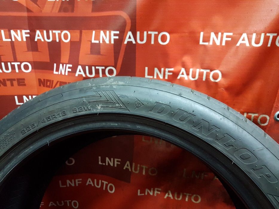 Anvelope de VARA - 225/45/19 - Dunlop - 7.62 MM - DOT 3617 RSC !