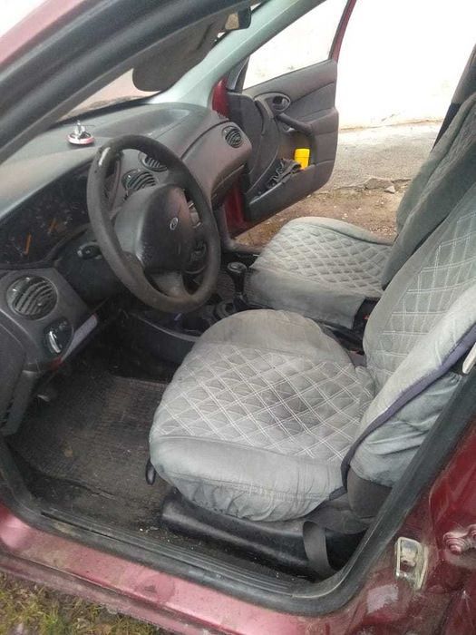 Продам Ford focus 1