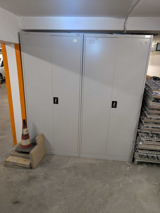 Метален шкаф за документи, инструменти и др. 90х40х196см