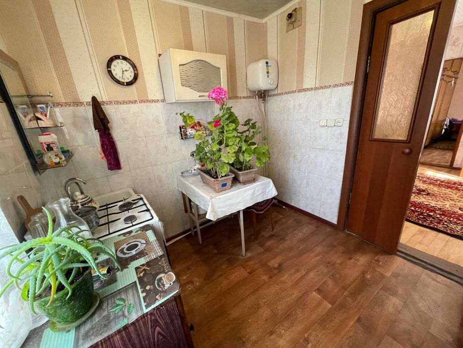 Продажа 1/4 часть дома Военный городок!