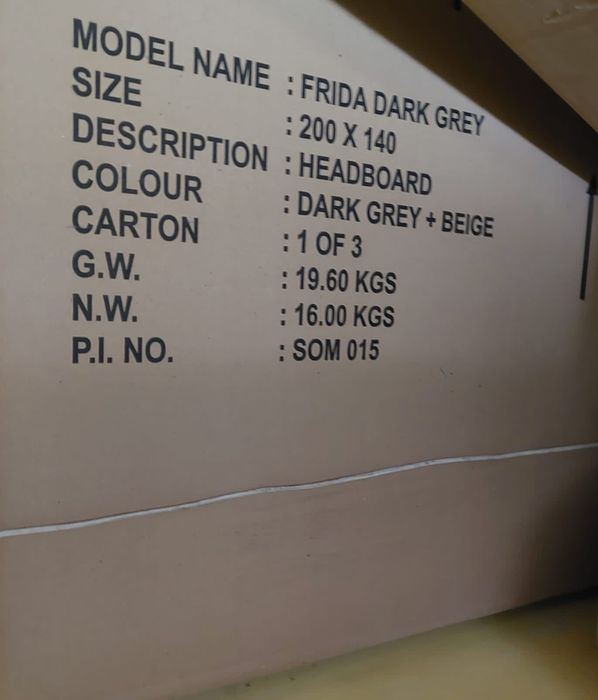 Pat (neasamblat) model Frida, nou, în cutie