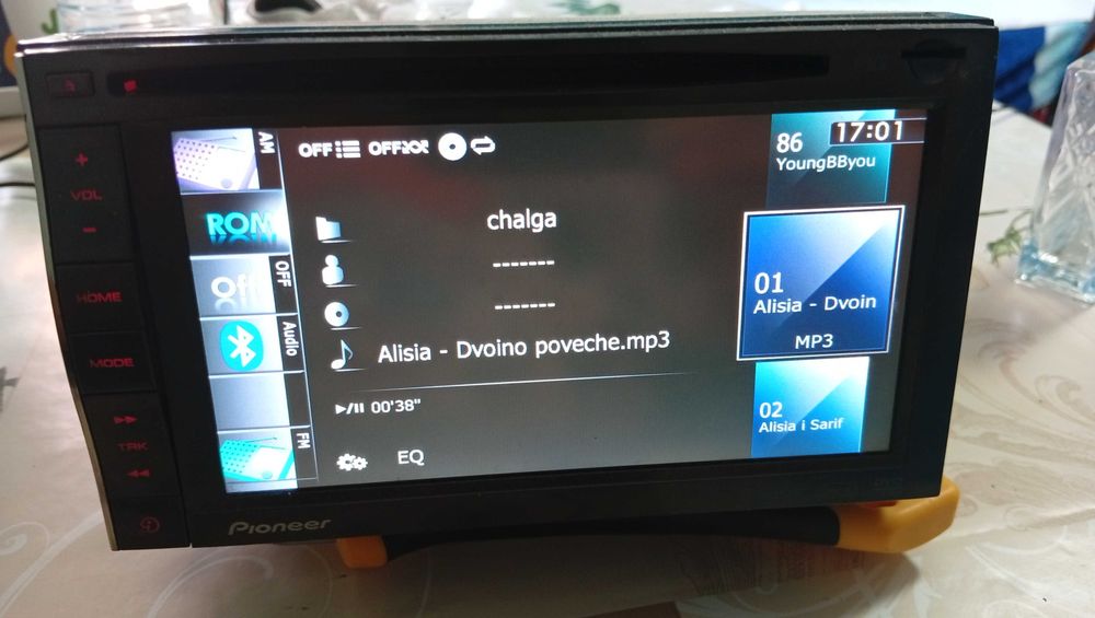 Cd  за кола 1 дин 2 дуна