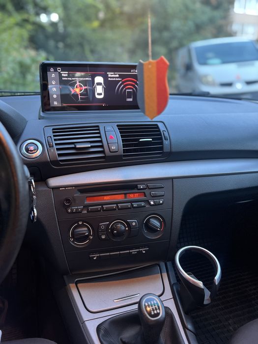 BMW 1 Series 2010 — imagine 3