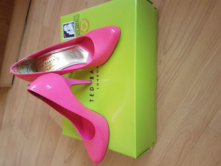 Високи обувки Ted Baker