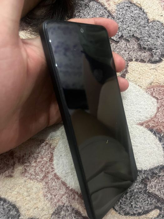 Обменяю телефон.