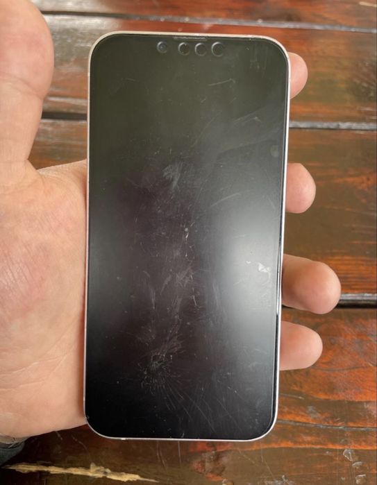 Iphone 13 simplu 256 gb