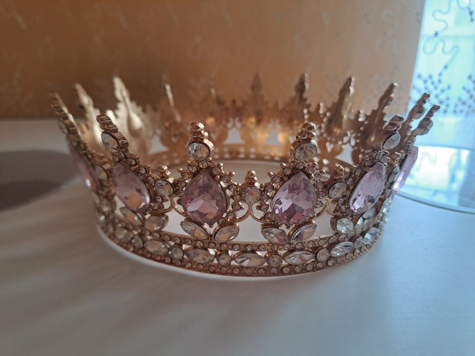 Корона сатылады тортка арналған 1000