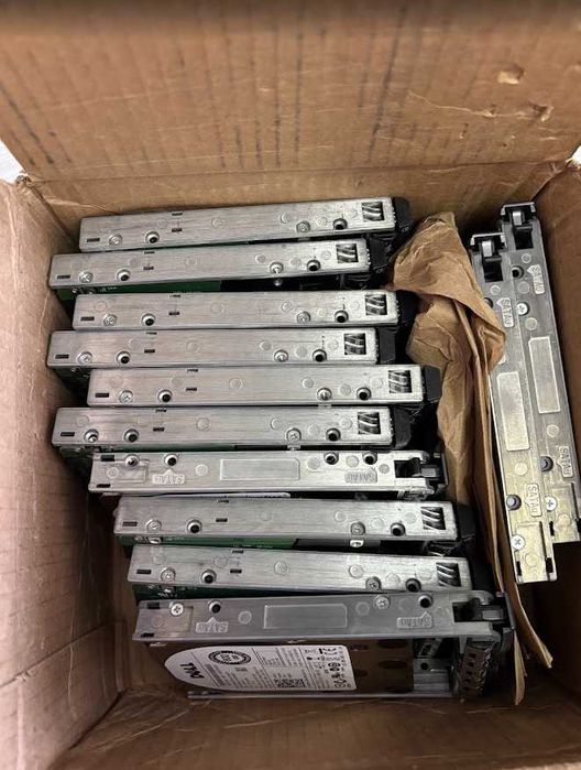 Серверный Диск 600GB 10K SAS 2,5 SAS DELL