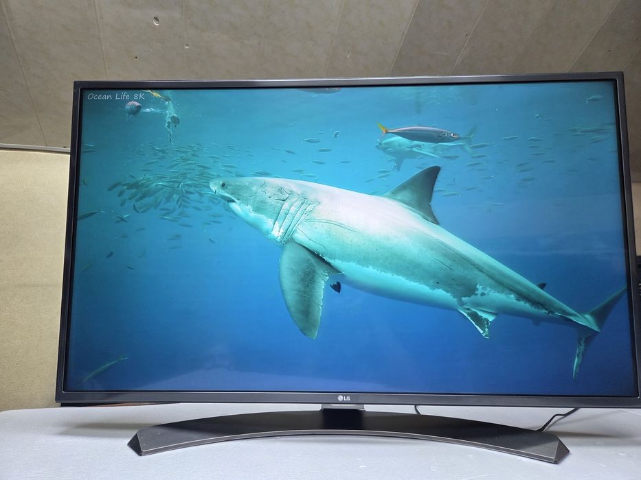 Телевизор LG 43UH651V 43 (109см) смарт 4к оригинал