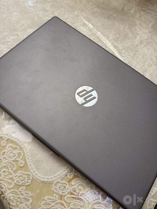 HP 255 G10 Ryzen 3 7330U 8GB — 15.6” Full HD