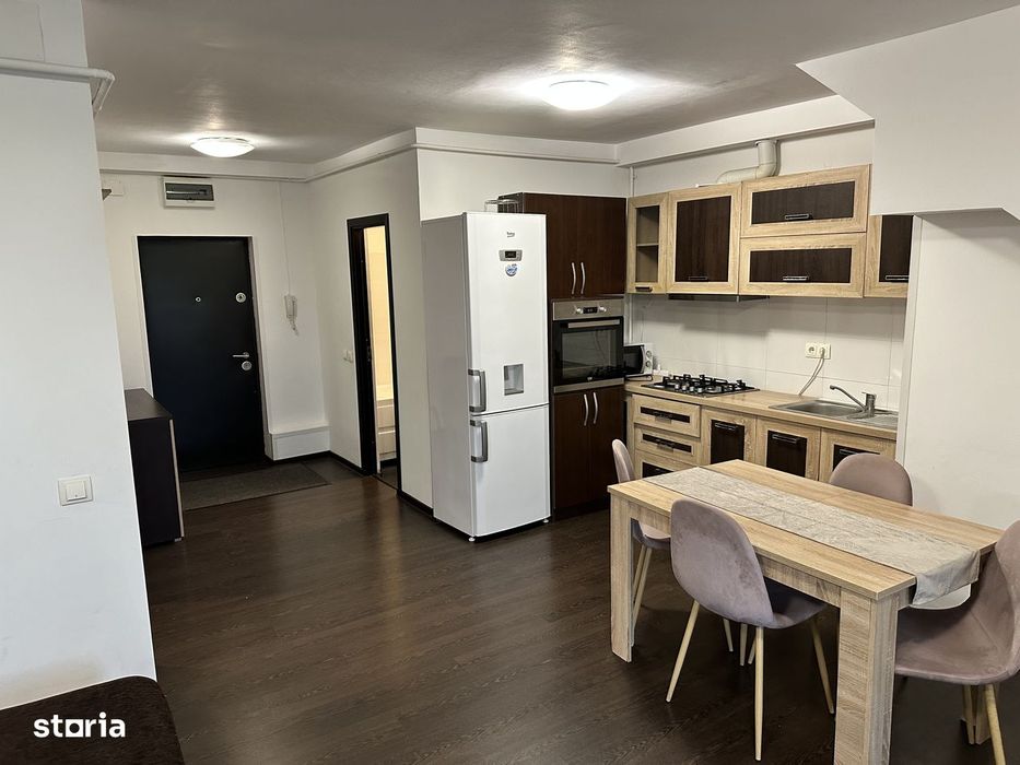 Apartament cu 3 camere ( duplex ) de închiriat