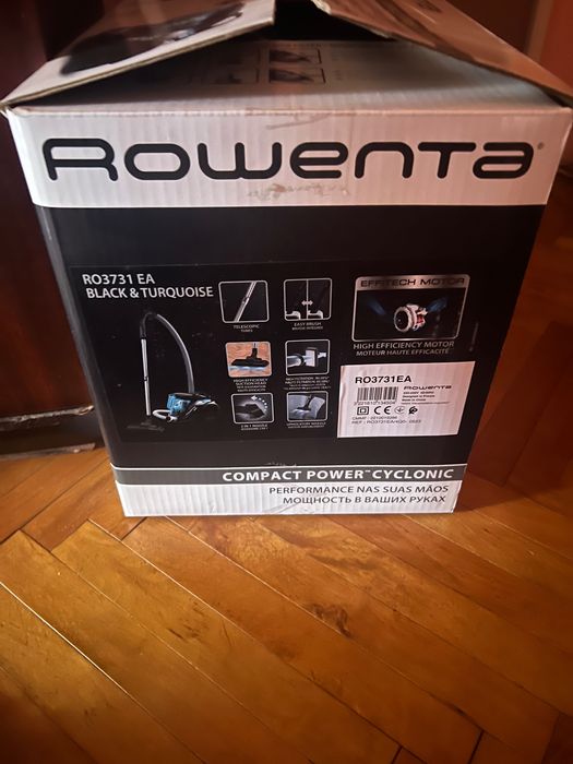 Aspirator fara sac ROWENTA Compact Power Cyclonic RO3731EA