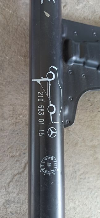 Домкрат Мерседес 124,210,201