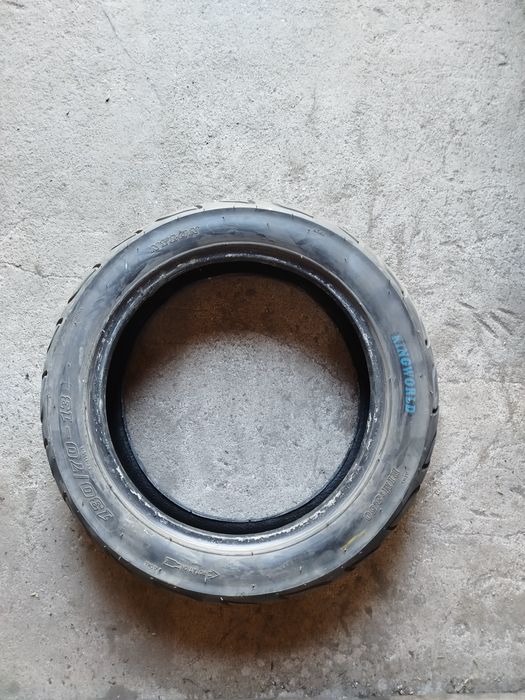 Продам резину на скутер