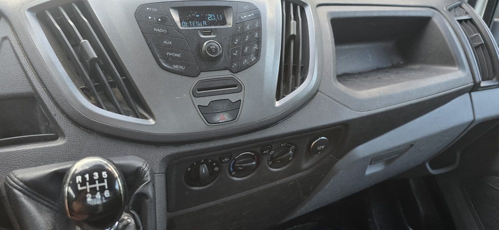 Vand Ford tranzit basculabil an 2015 motor 2,2  150 cp
