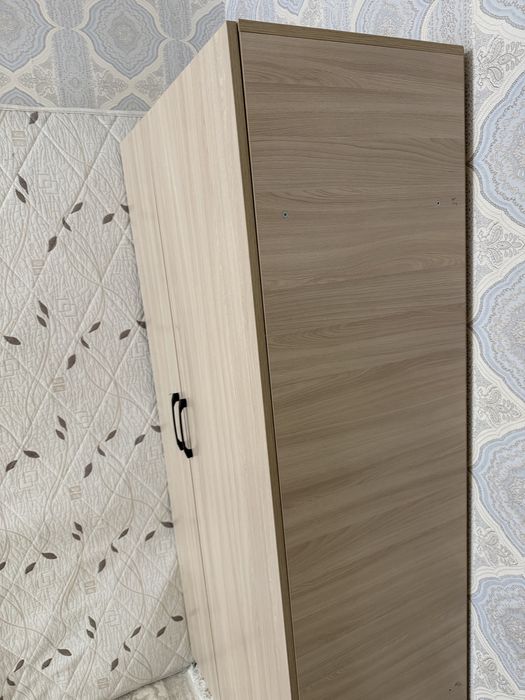 Шкафчик маленький