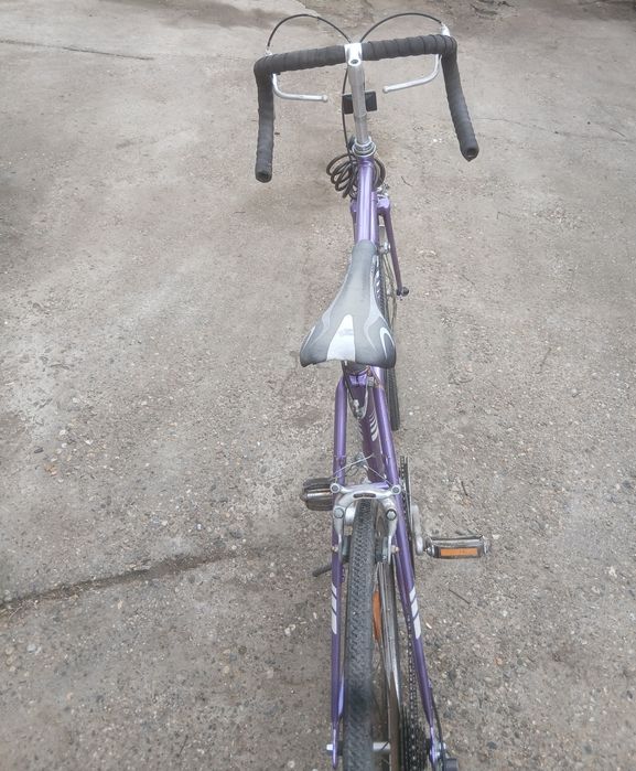 Bicicletă Hercules cursieră/trekking – funcțională, ideală pentru oraș