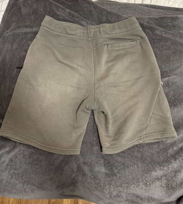 Къси гащи на BERSHKA