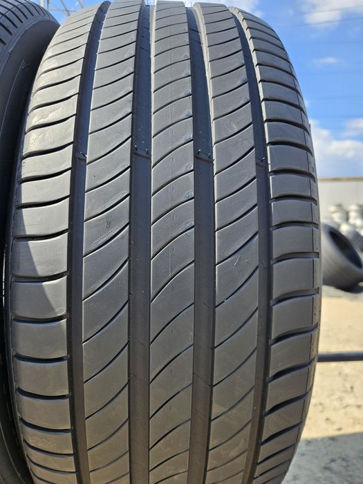 Vând  anvelope vară  215/50/17 215/50r17  MICHELIN