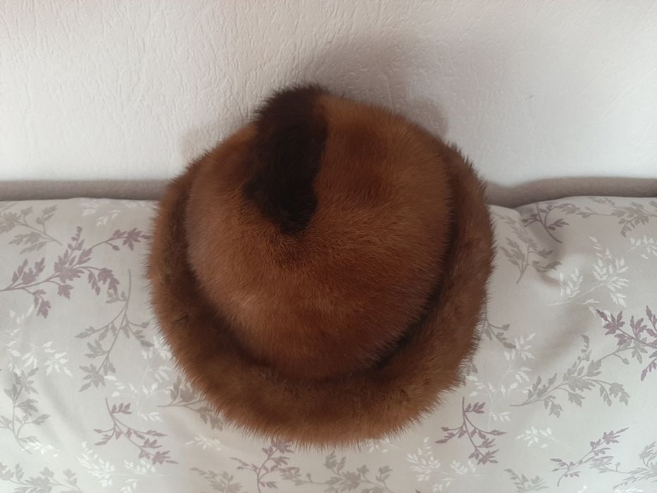 Меховые натуральные шапки