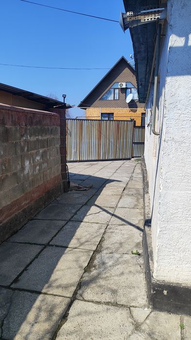 Продам не большой дом