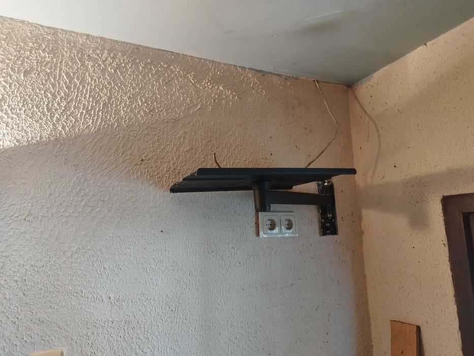 Дава се под наем Гараж / Паркомясто в Плевен, Широк център - 15 кв.м за 61.2 € - Снимка #8