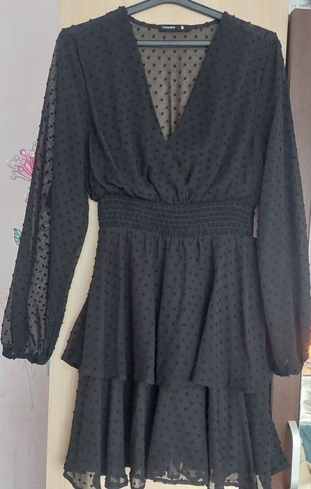 Офицялна Рокля, размер S