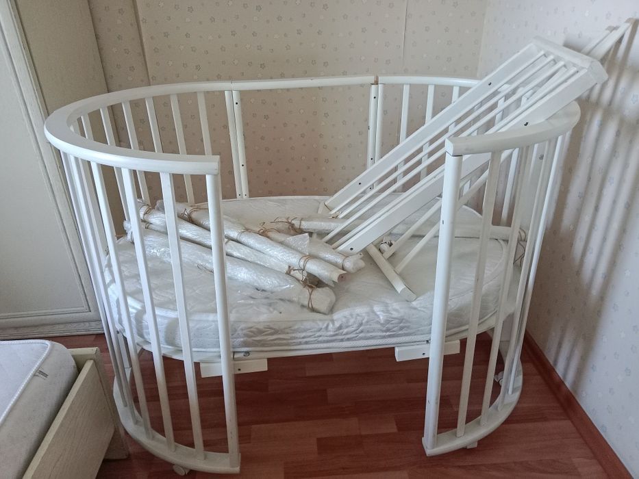 срочно продаю манеж