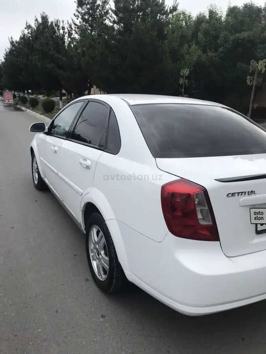 Продам Lacetti 1.8L