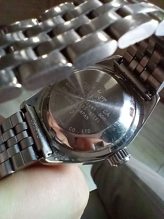 Orient NQ22002B Продаётся часы брандовые женские