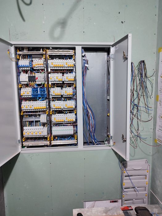 Электрика, Электромонтаж