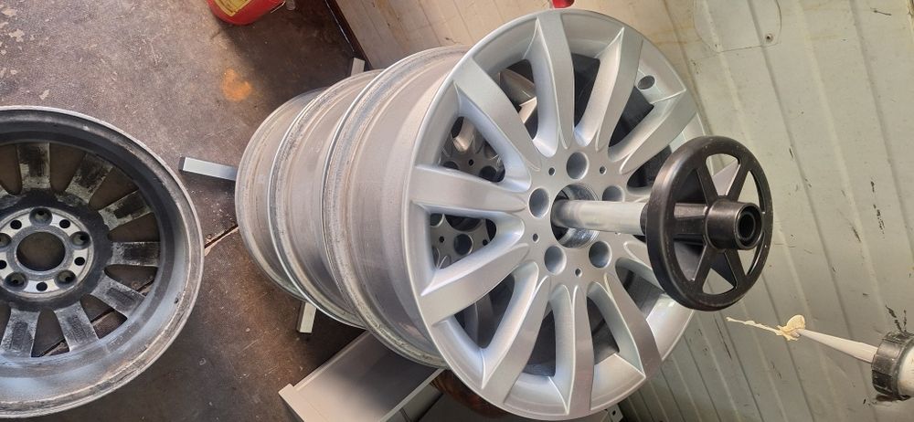 Оригинални джанти с гумите за W211