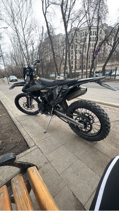 Мотоцикл kews k16 nb300