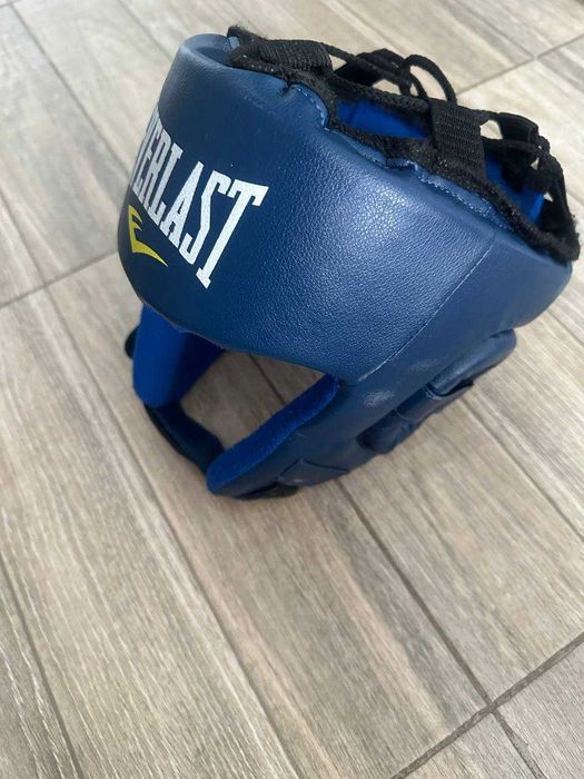 Шлем с Перчаткой Everlast