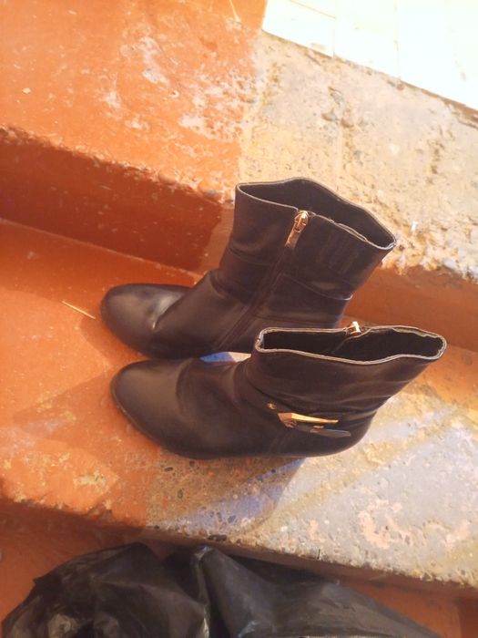 Женская обувь б.у живу на Чиланзаре