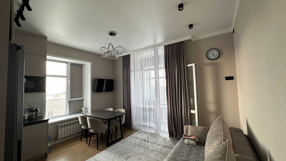 Продам 2 ком евро РН 8 школа