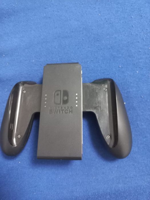 Nintendo switch oled Mario red