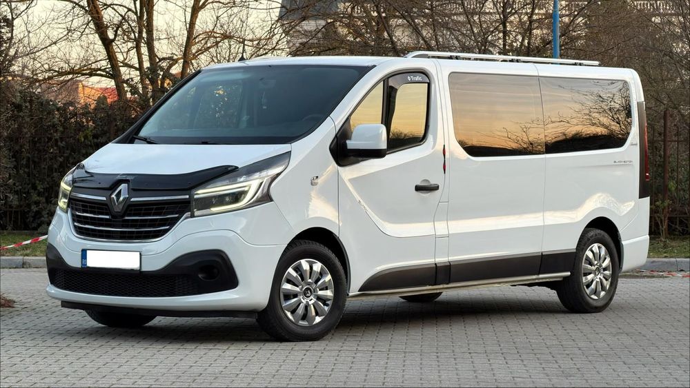 Renault Trafic 2.0 TDCi 150 Cp 2021 Extra Lung 8+1 Locuri
