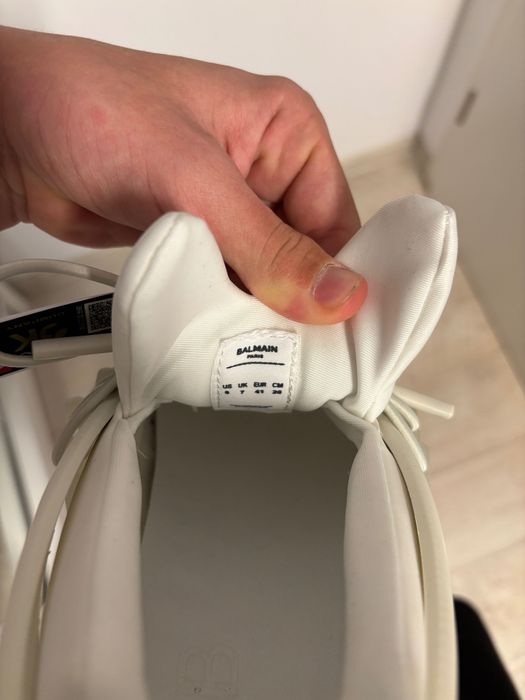 Balmain unicorn triple white