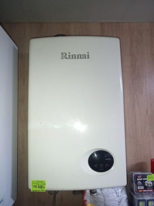 Продаётся водонагреватель rinnai