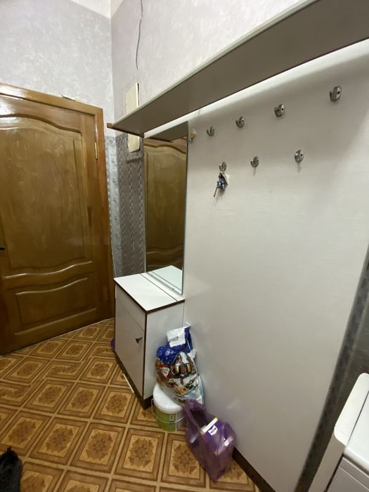 Прихожая бесплатно самовывоз в центре