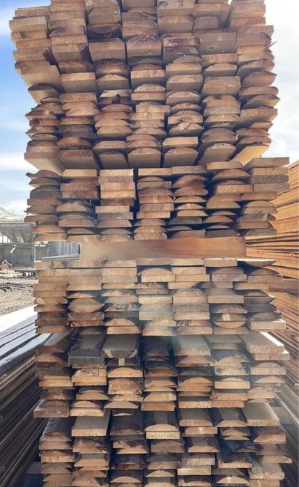 Лес доски продаются  пиломатериалы