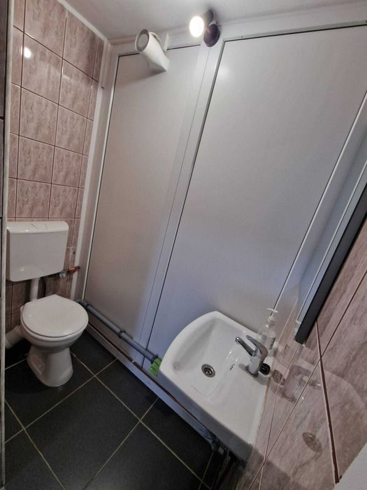 Inchiriez spatiu comercial 32mp