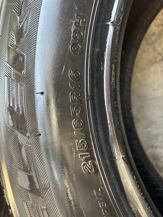 Anvelope auto Bridgestone 215/65/R16 98H