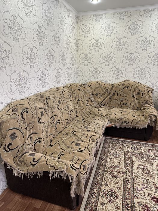 Продам дифан с креслом и шкаф