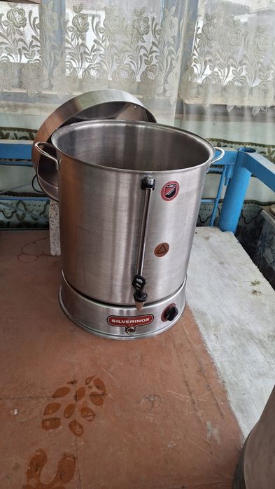 Тефаль огромный 2 ведро воды помещается